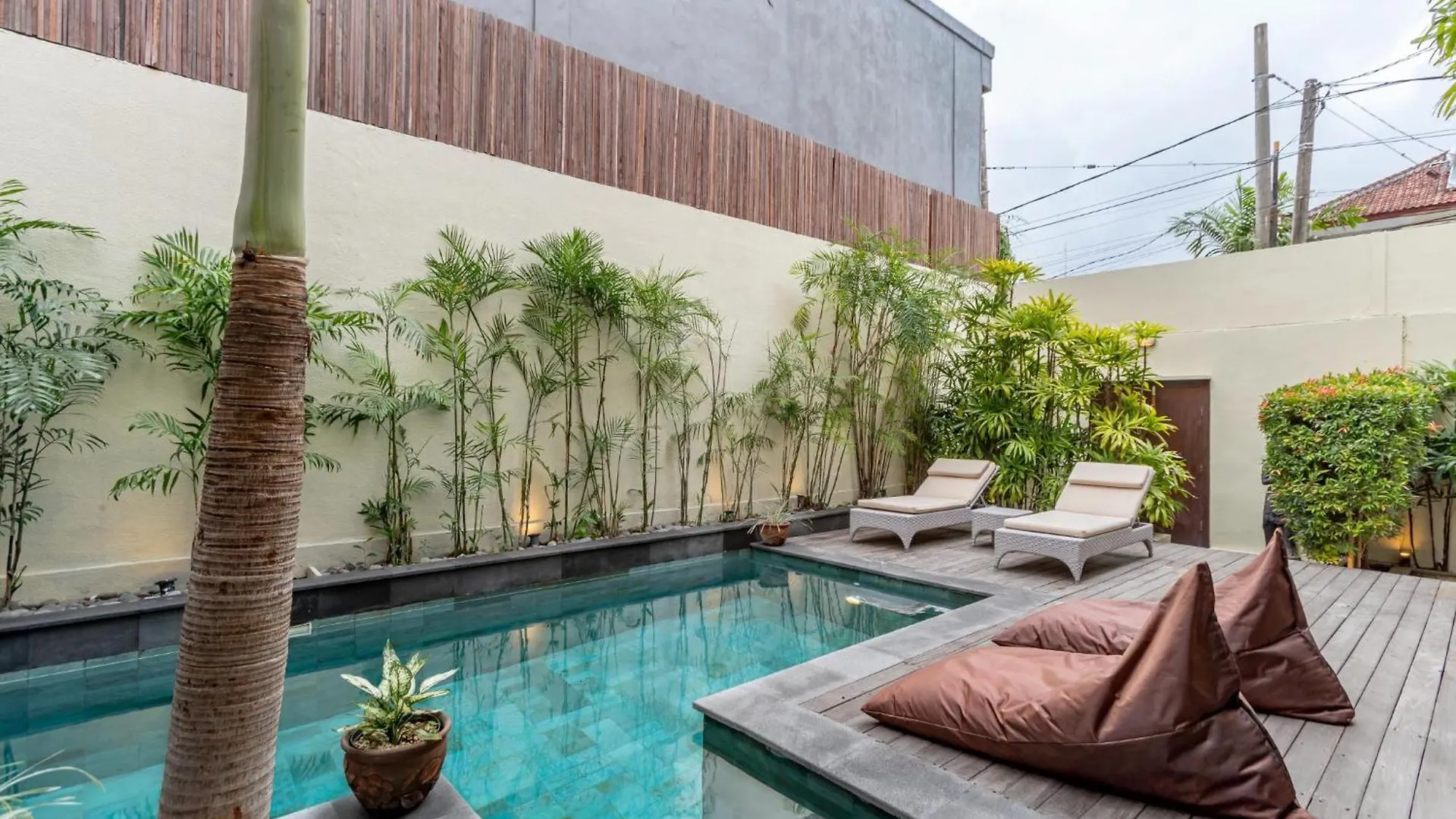 Villa Ace - Modern 2Br Villa In Seminyak With Spacious Bedrooms, Bathtub & Private Pool 0*, Seminyak (Bali)