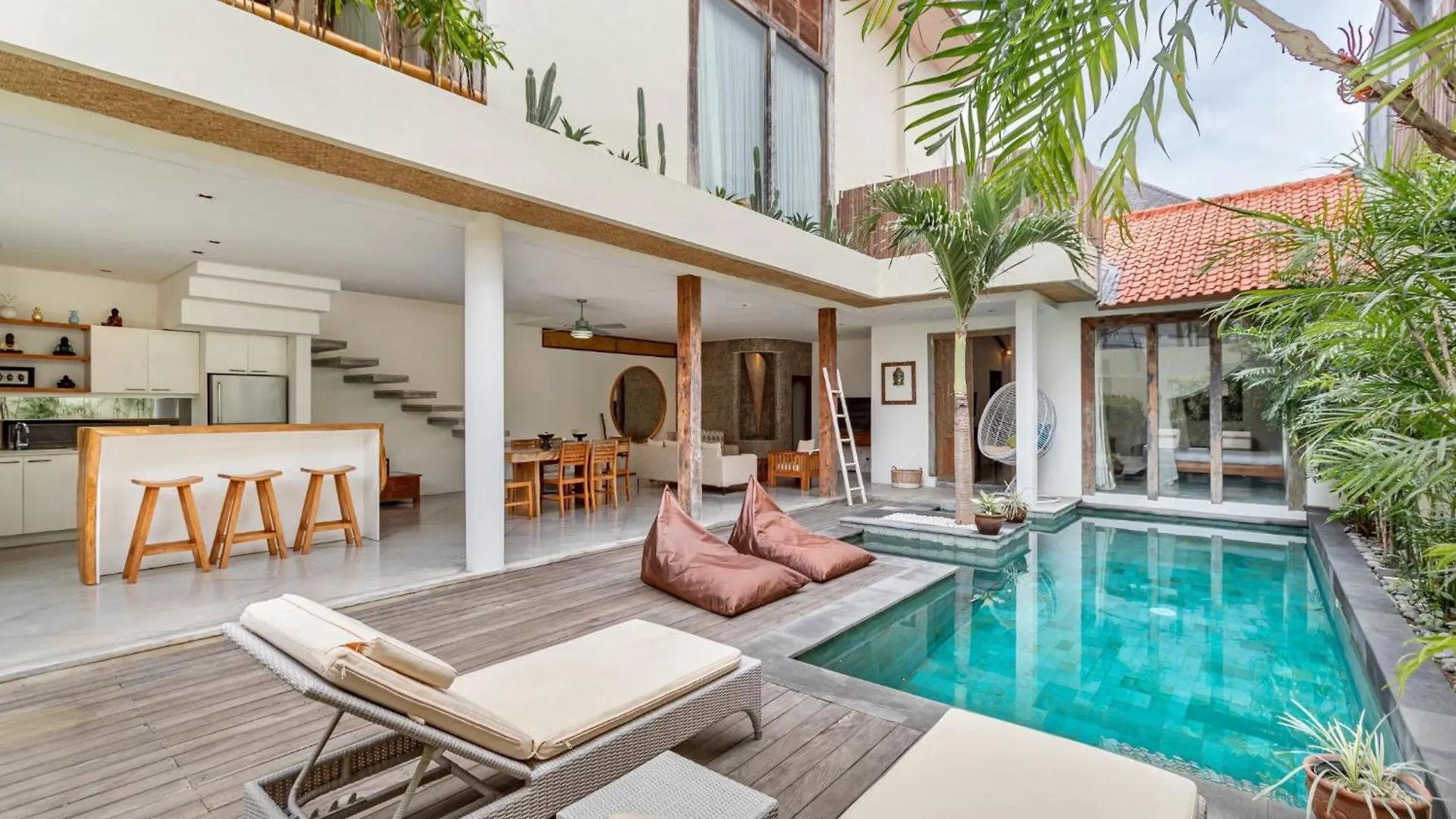 Villa Ace - Modern 2Br Villa In Seminyak With Spacious Bedrooms, Bathtub & Private Pool 0*, Seminyak (Bali)