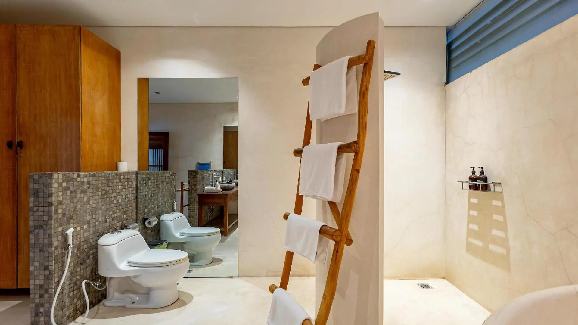 Villa Ace - Modern 2Br Villa In Seminyak With Spacious Bedrooms, Bathtub & Private Pool Seminyak (Bali)
